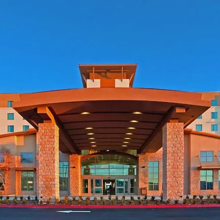 Embassy Suites Palmdale-2